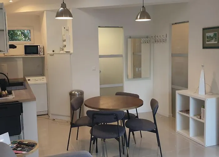 Location Saisonniere * Pierrevert